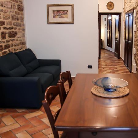 Casa Armanni - La Tua Casa Di Pietra Daire Gubbio Dış mekan fotoğraf