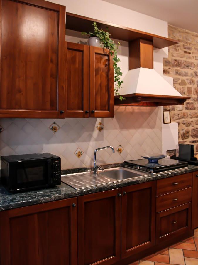 Casa Armanni - La Tua Casa Di Pietra Daire Gubbio Dış mekan fotoğraf