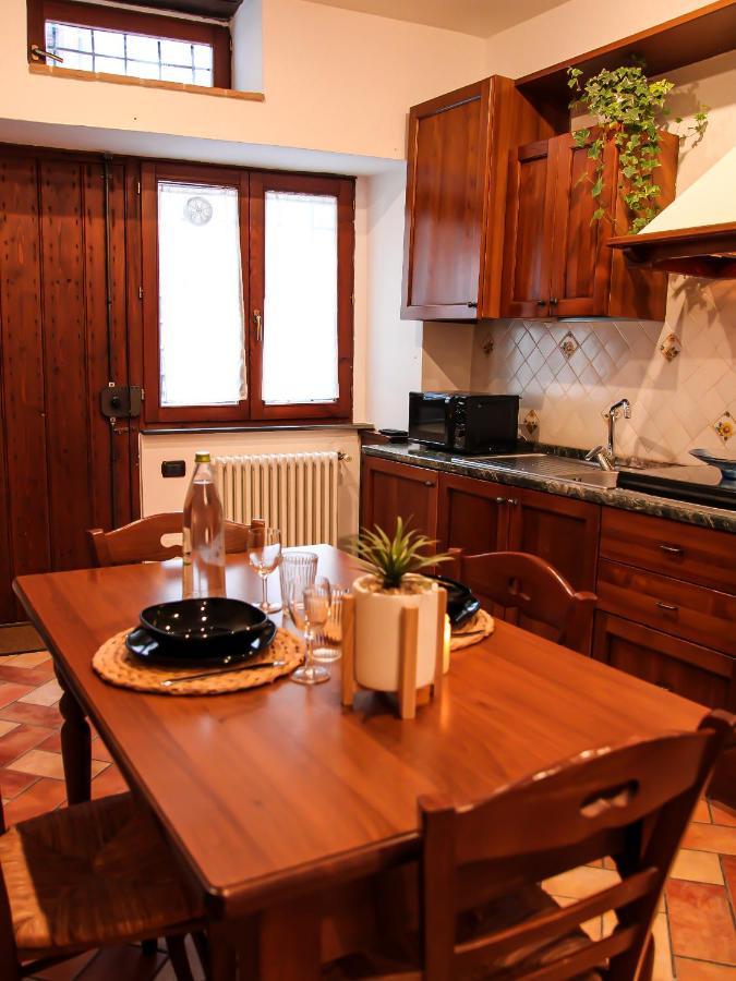 Casa Armanni - La Tua Casa Di Pietra Daire Gubbio Dış mekan fotoğraf