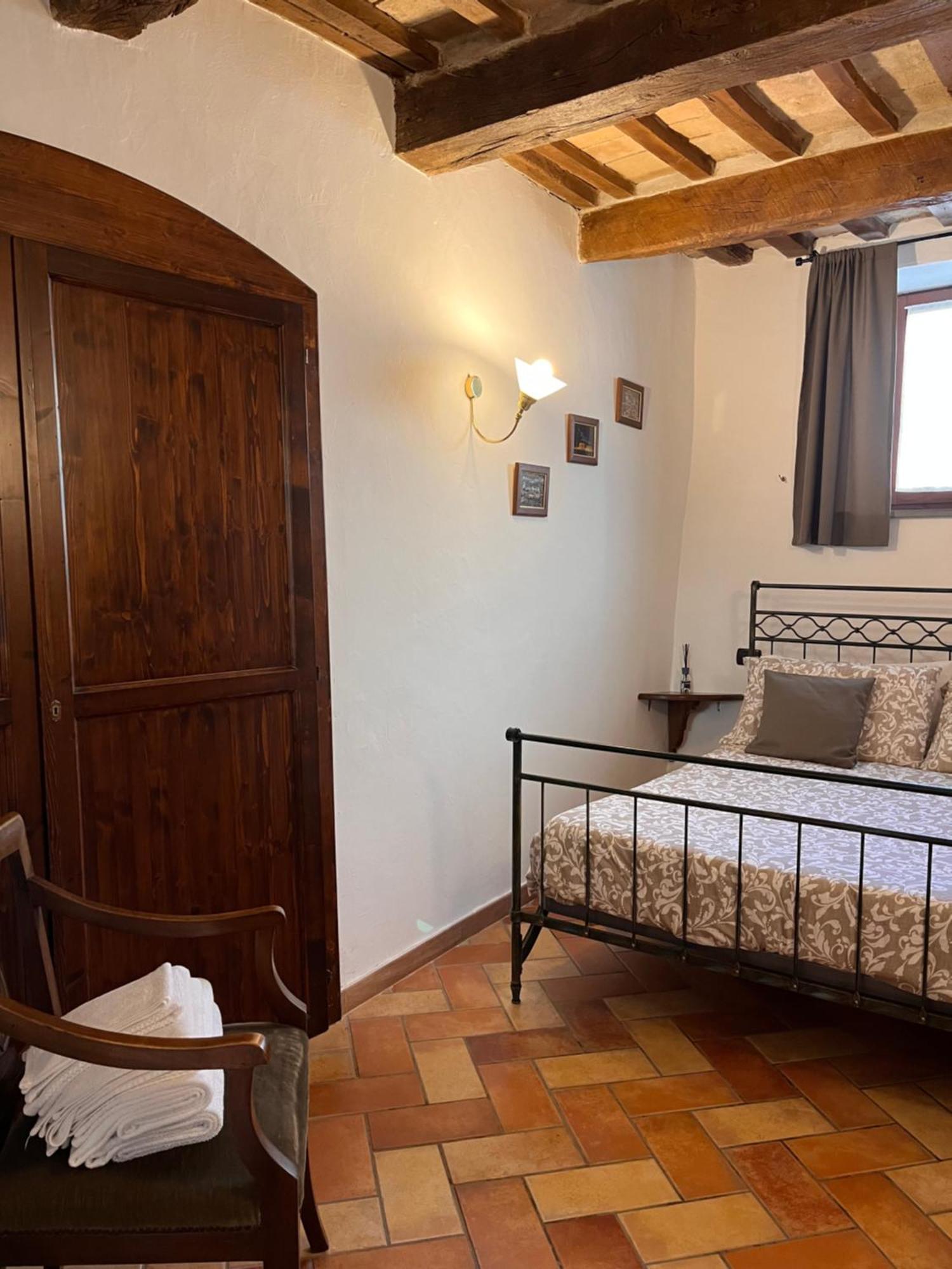 Casa Armanni - La Tua Casa Di Pietra Daire Gubbio Dış mekan fotoğraf